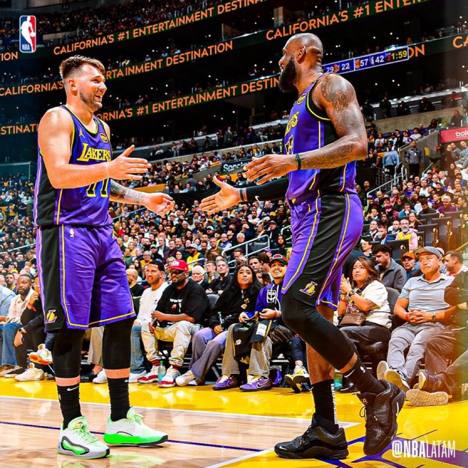 LakersMuse tweet media