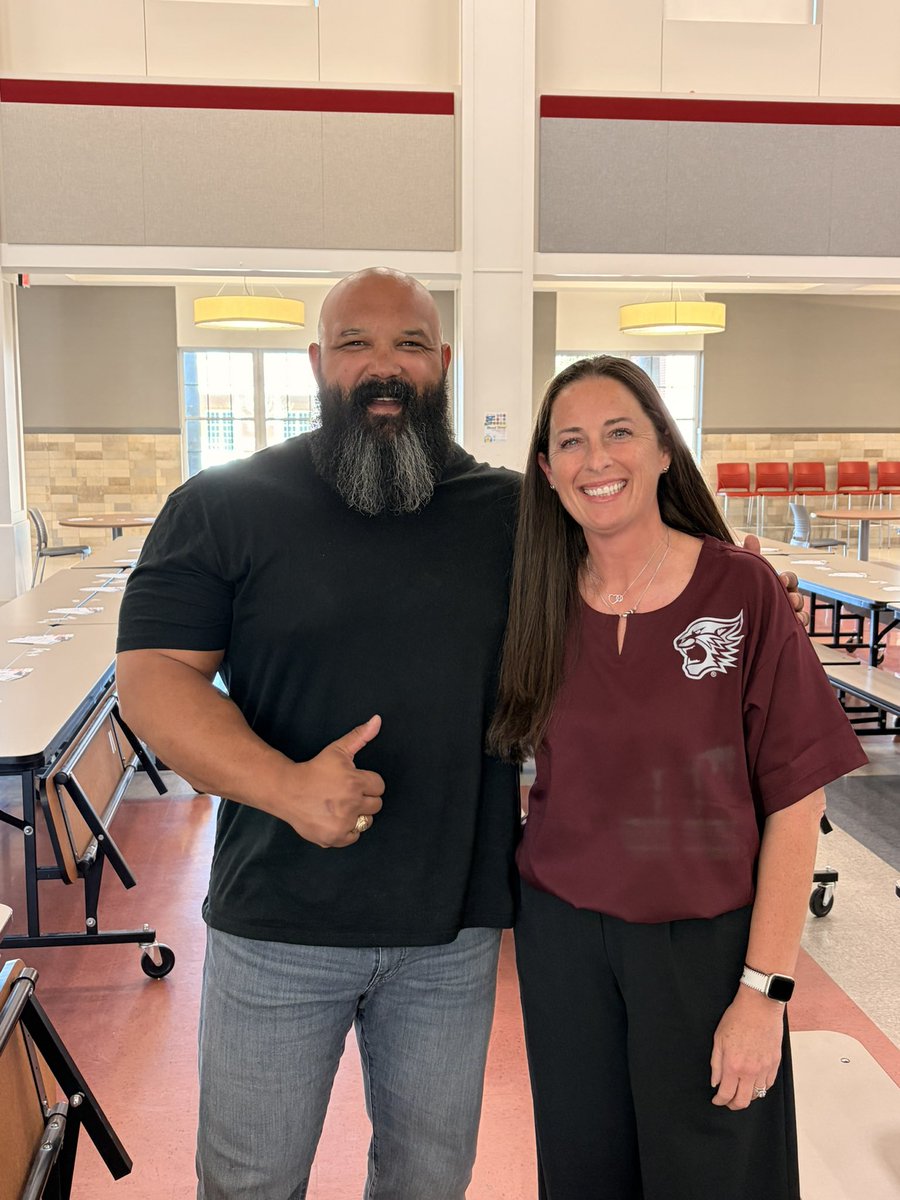 stephanie dillard tweet media