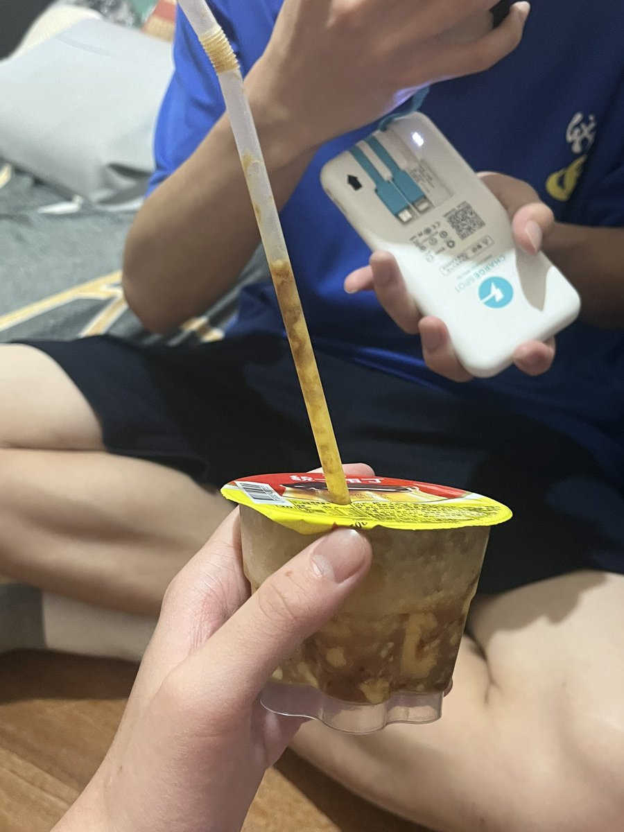 瀨柚広彥 tweet media