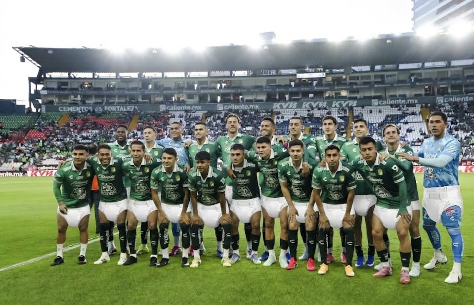 Los De ArribaOficial tweet media