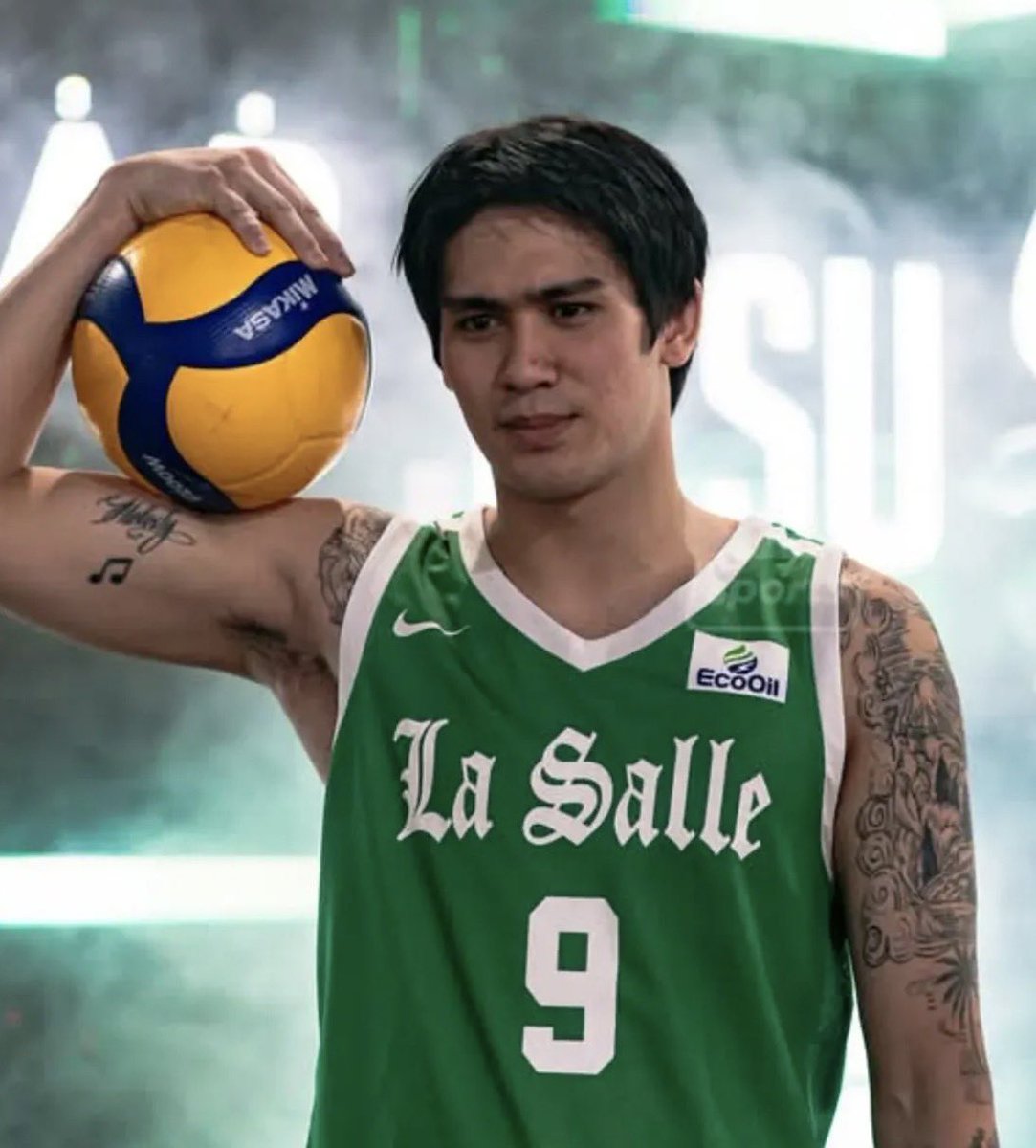 B O Y S R U S 🧨 tweet media