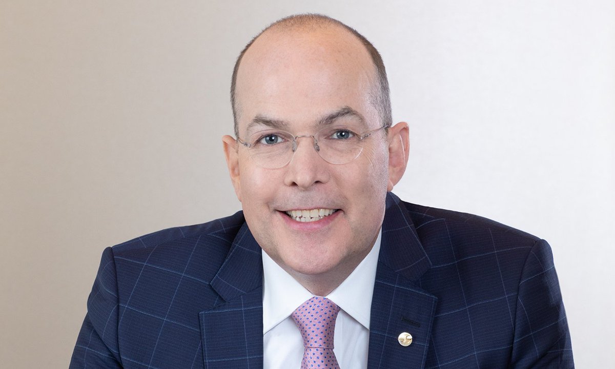 HM Magazine tweet media