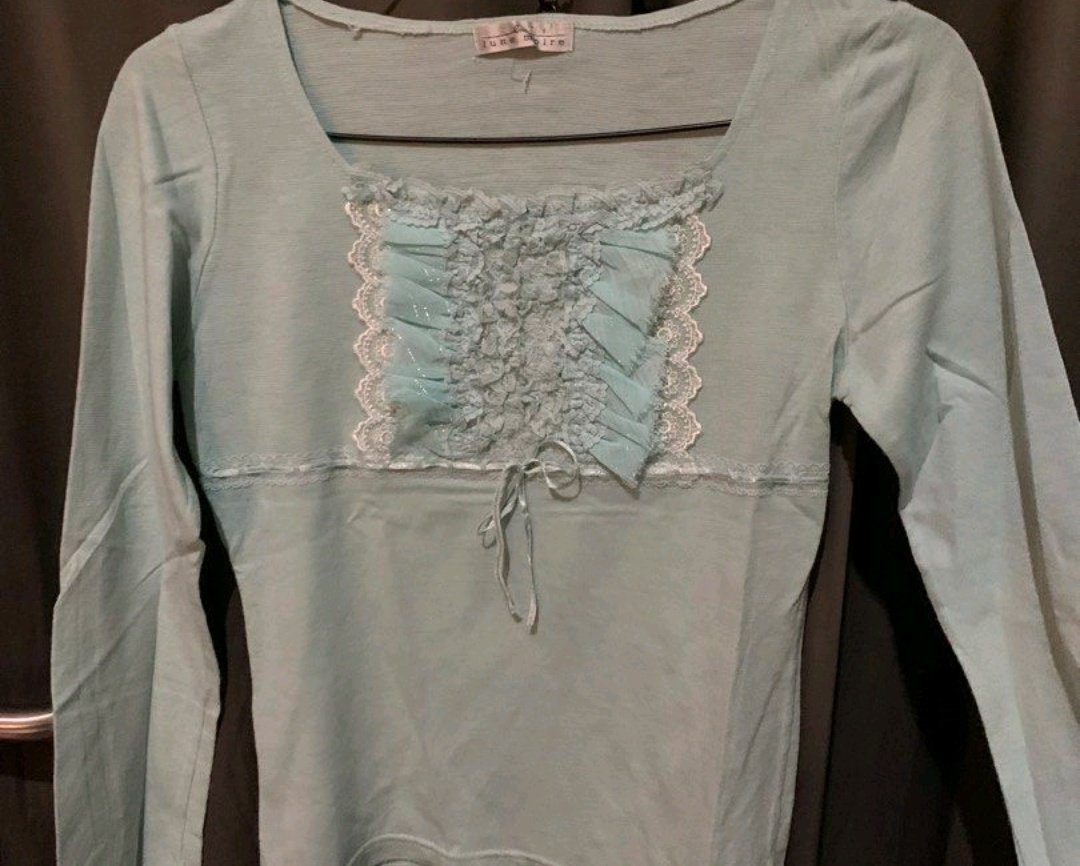 stay pretty 🪷 tag after dm & reply tweet media