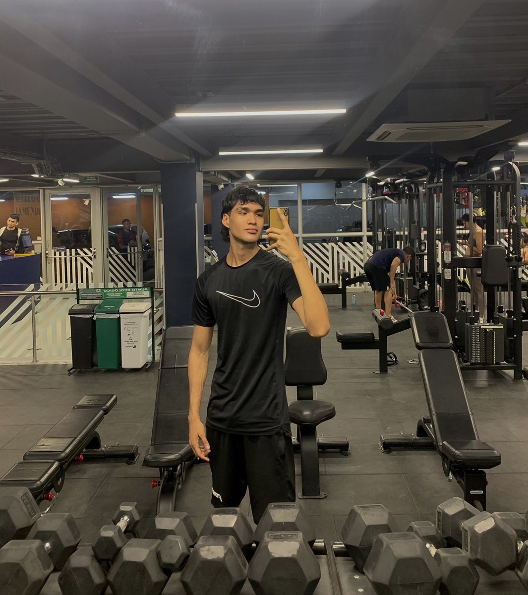 Ángel tweet media