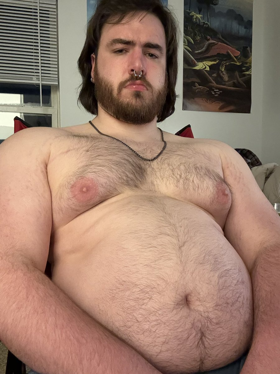 Thethickerthebetter tweet media