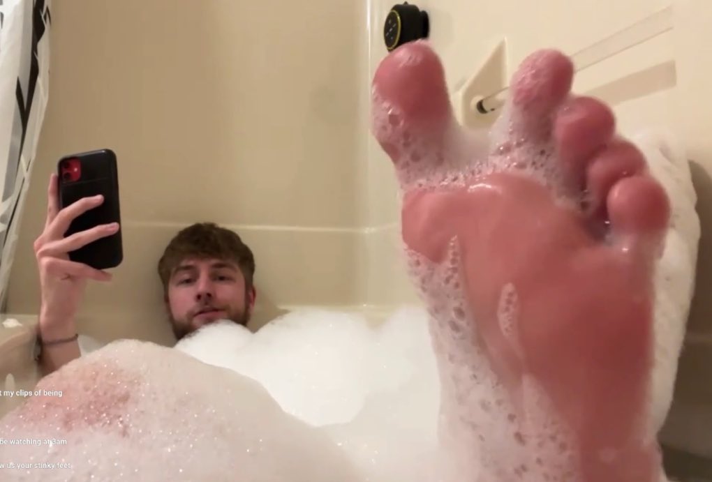 SandraKaz tweet media