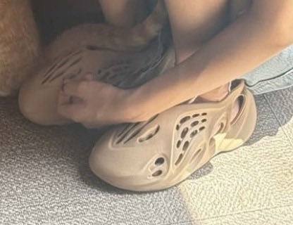 見せられません tweet media