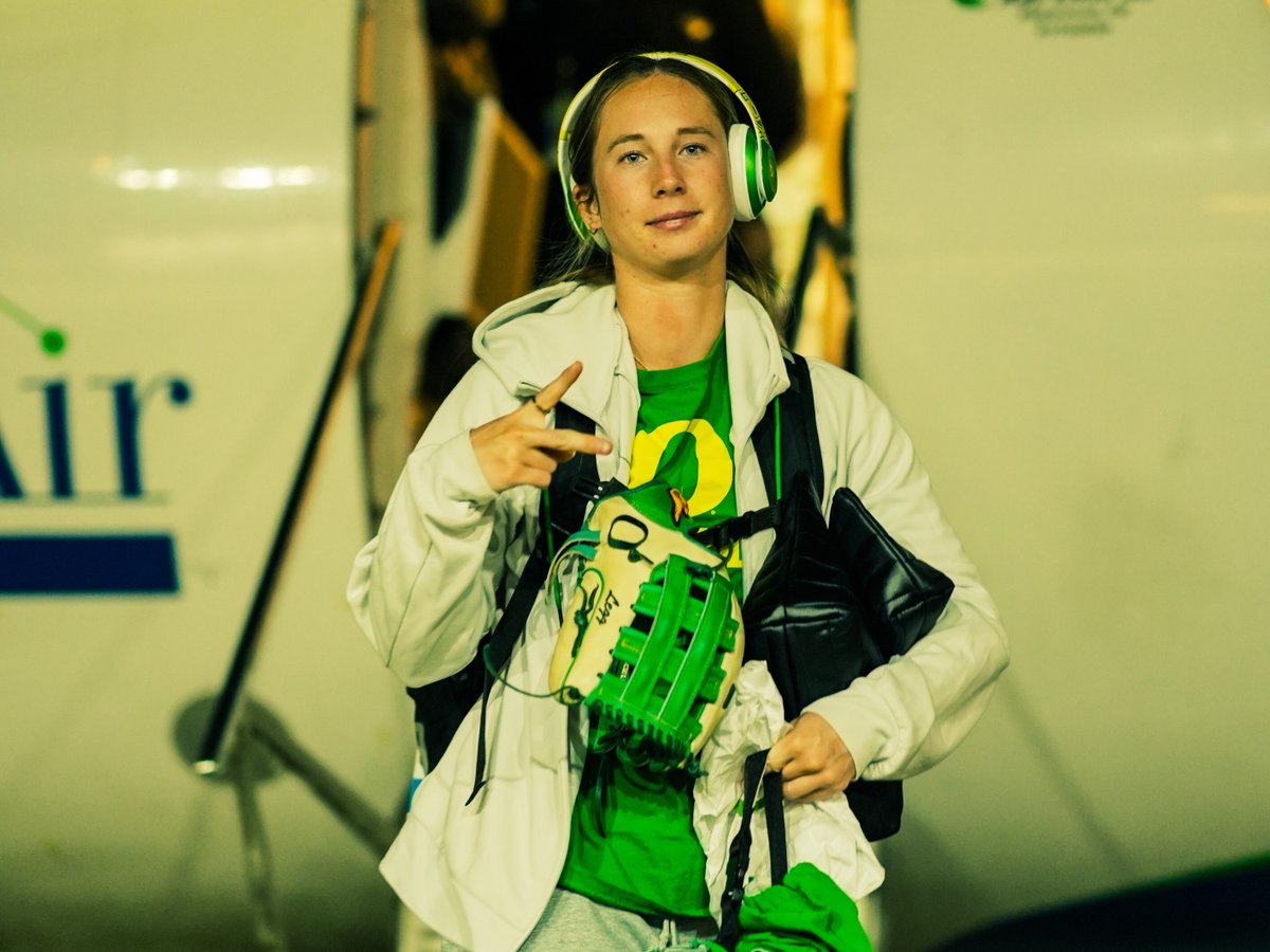 Oregon Softball tweet media