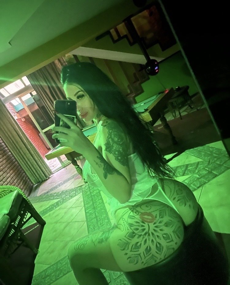 Señorita Infiel tweet media