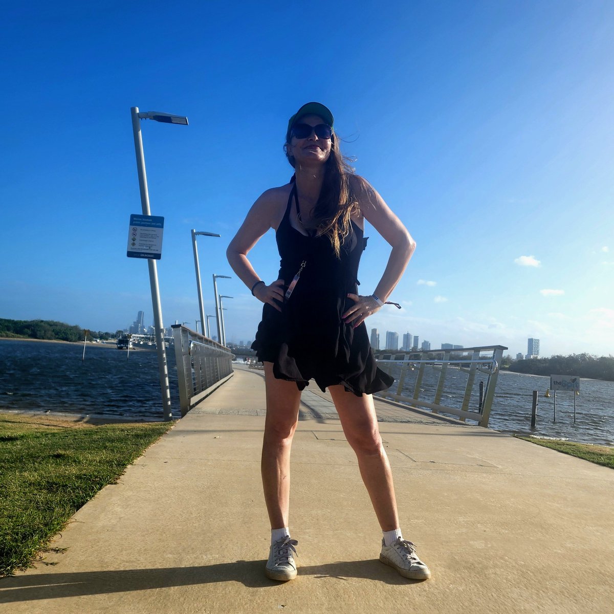 BexThreads tweet media