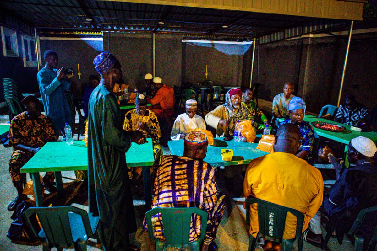 Akeweje Olayinka Fafoluyi tweet media