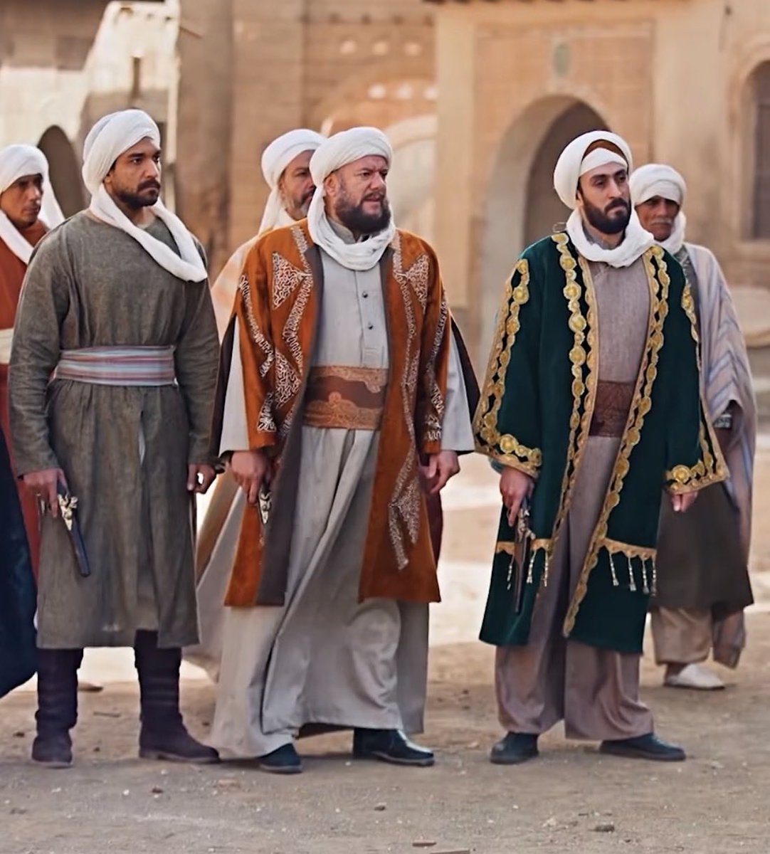 هازيل tweet media