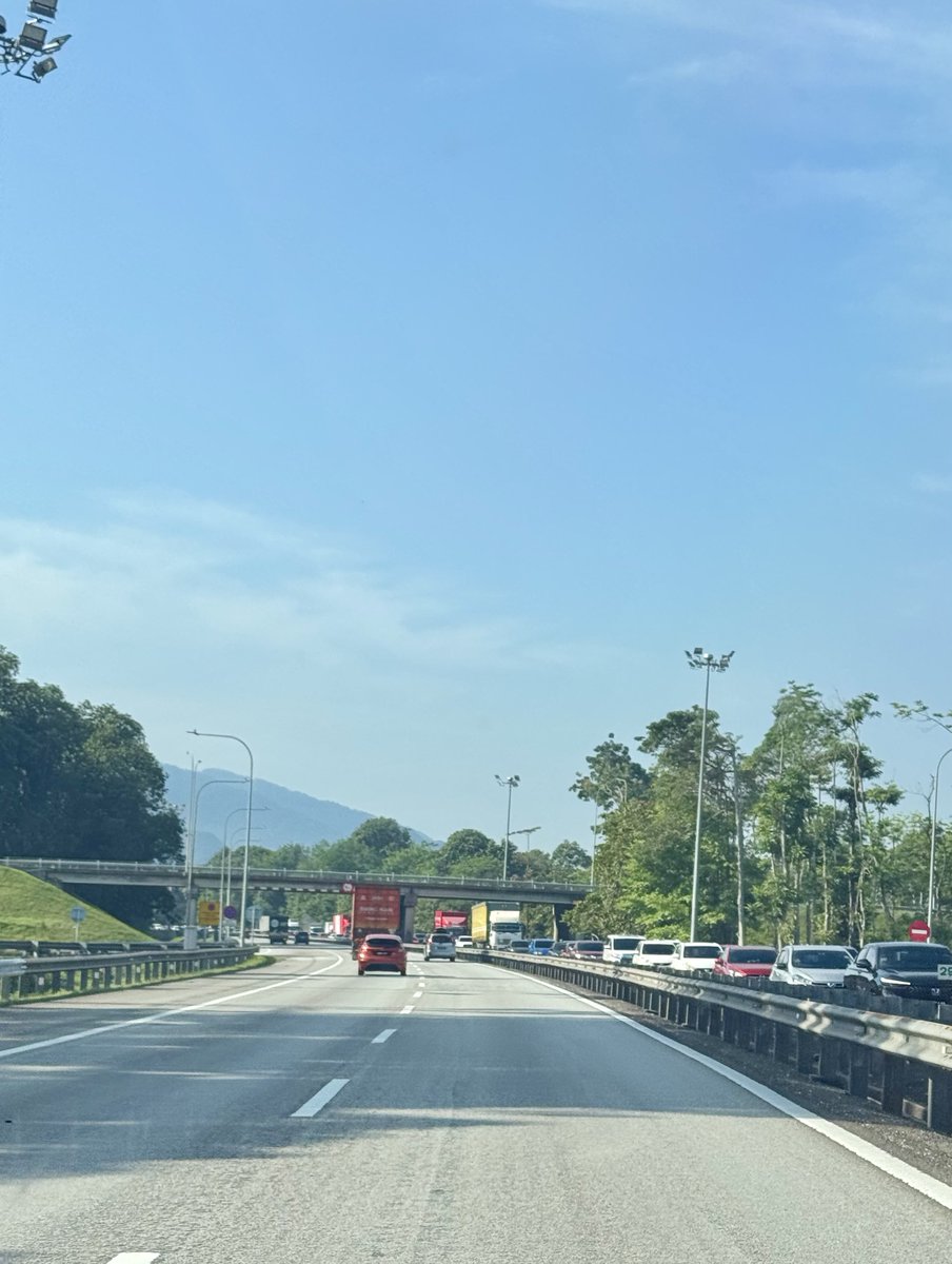 Jœ  🦷🪥🇲🇾 tweet media