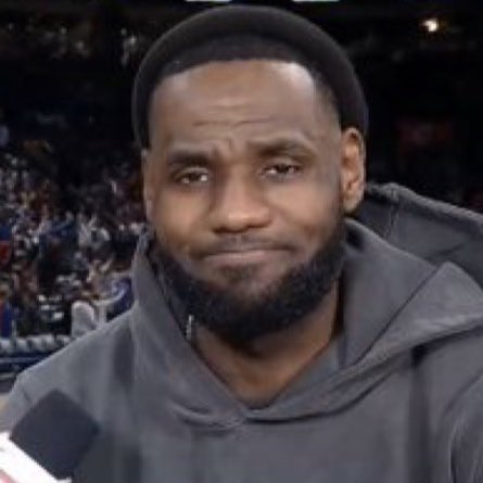 LakeShowYo tweet media