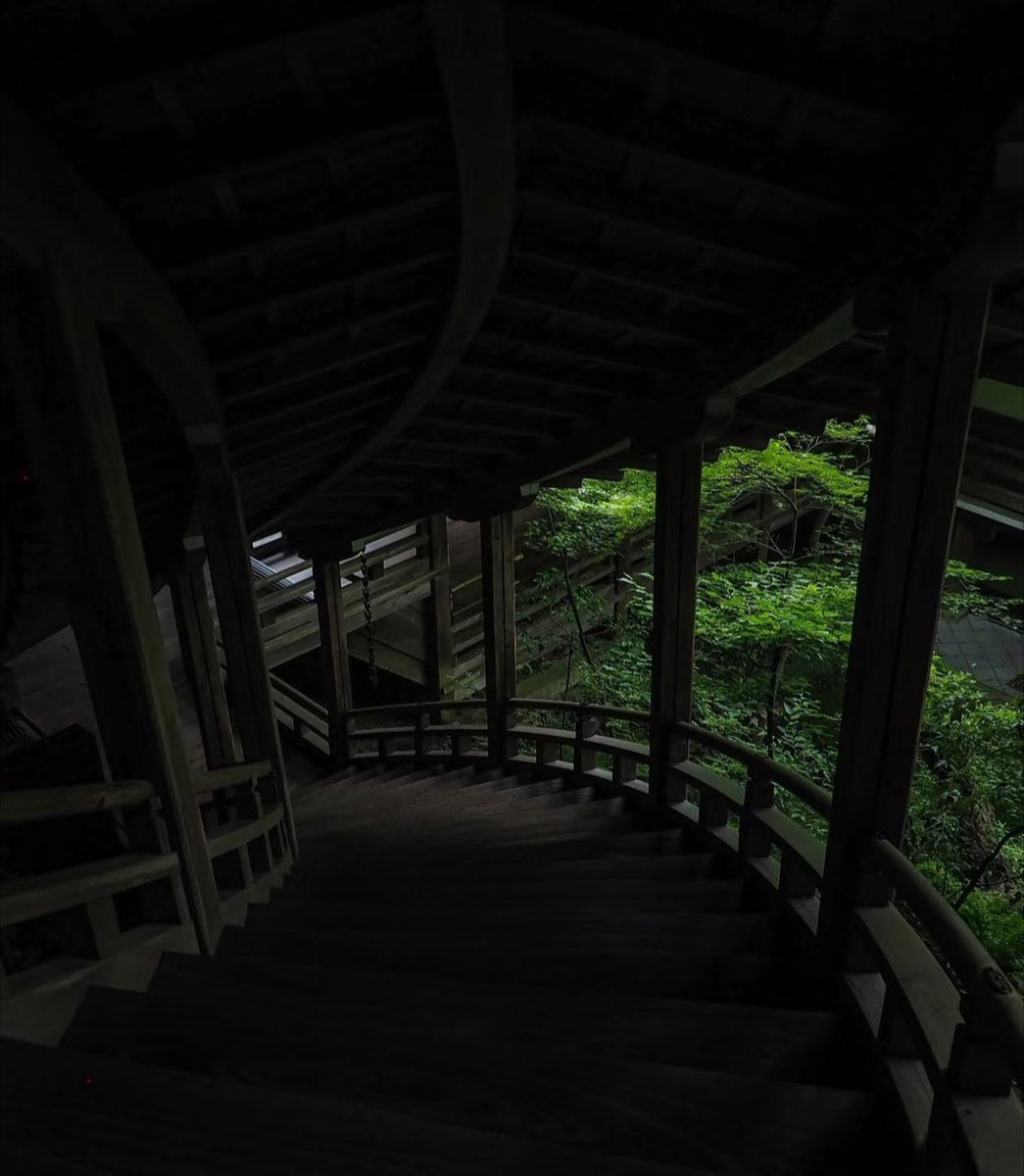 sebastien tweet media