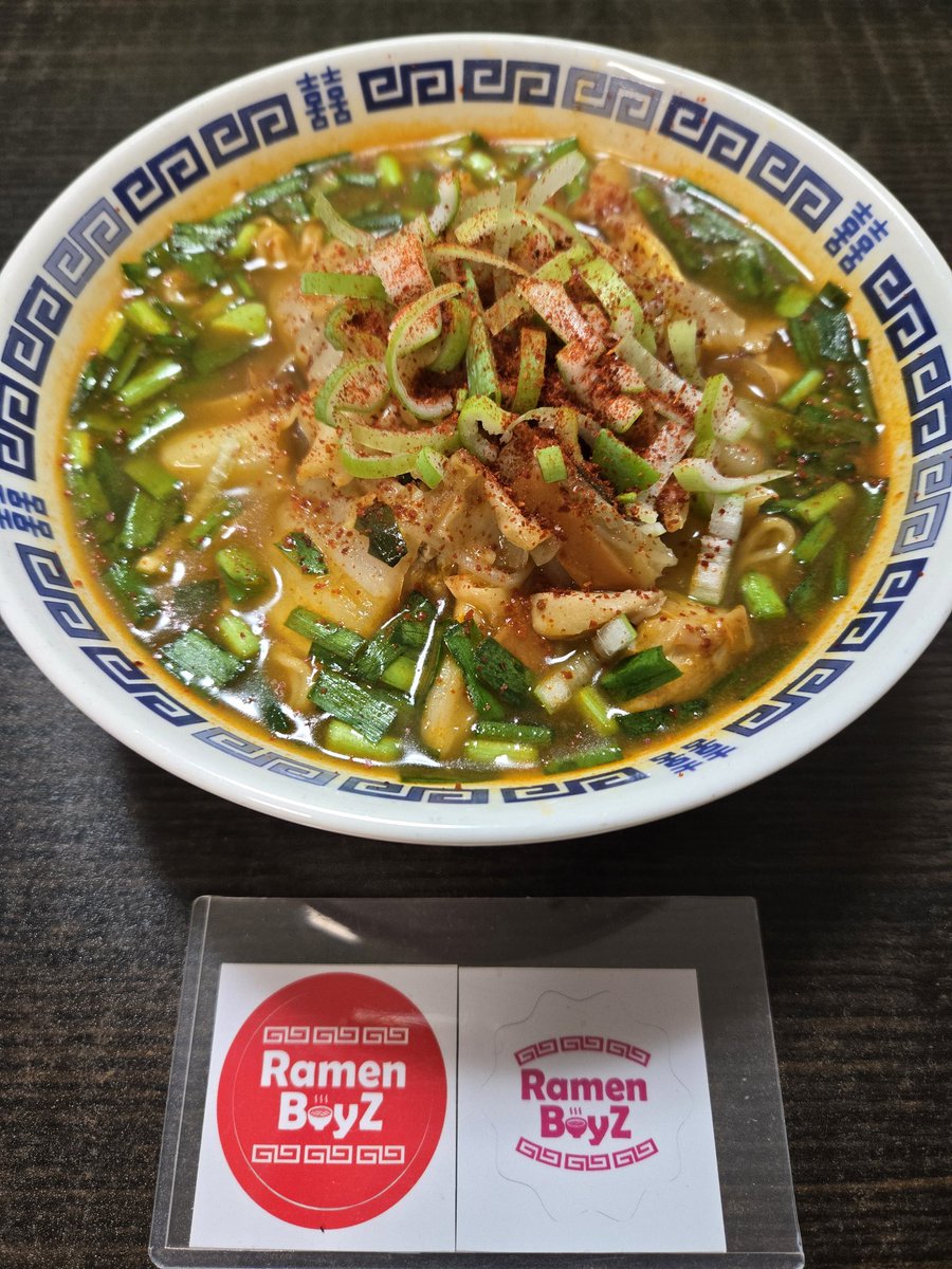 ノムノム【黒黒鮃団】 tweet media