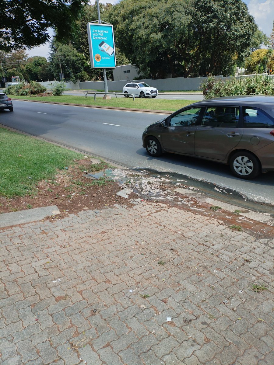 richardaj's tweet photo. @JHBWater blocked sewer on Rivonia Road, Sandton between Outspan road and Centre road https://t.co/7XeWgGgcR9