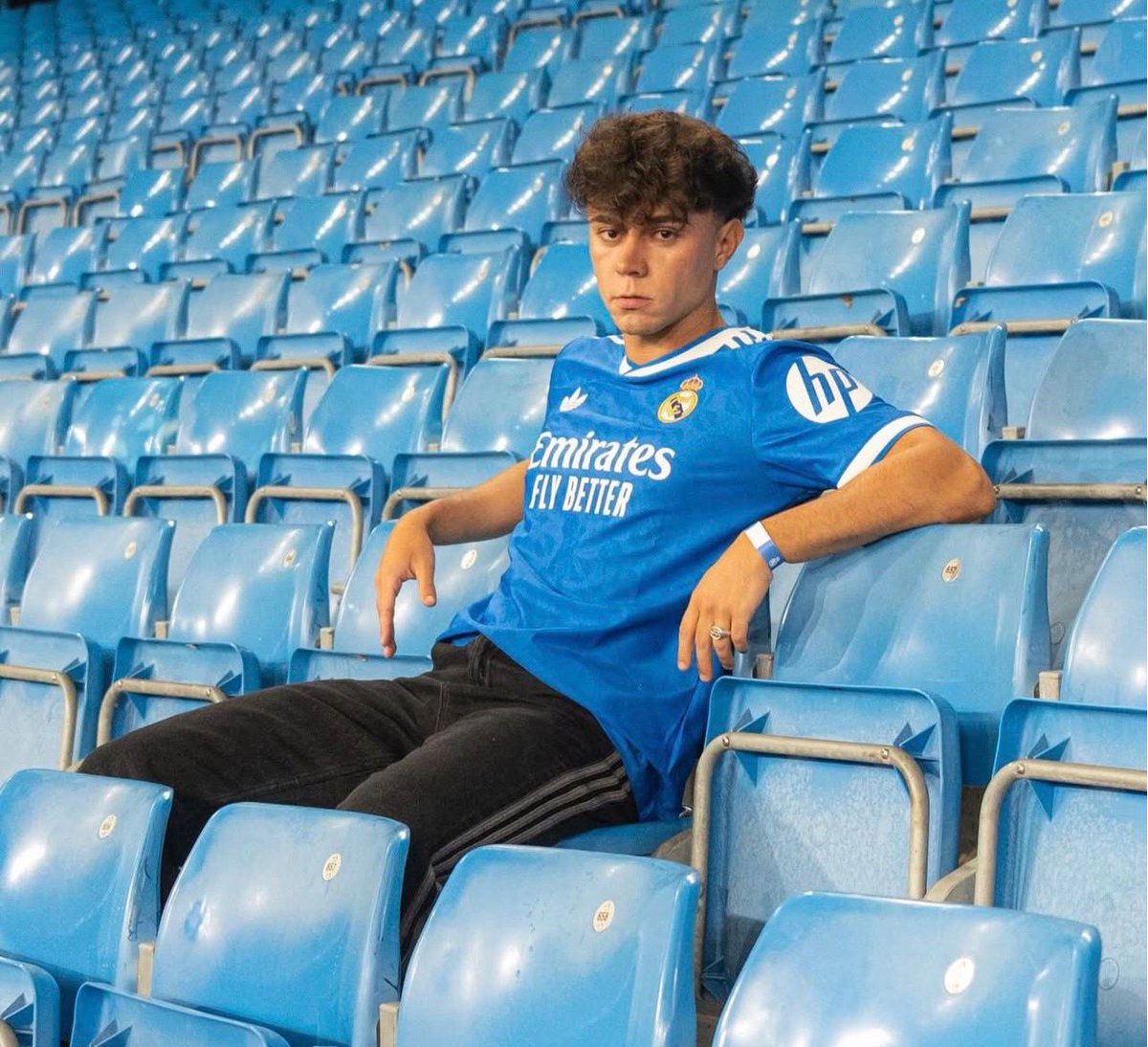 ☭ Locura González tweet media