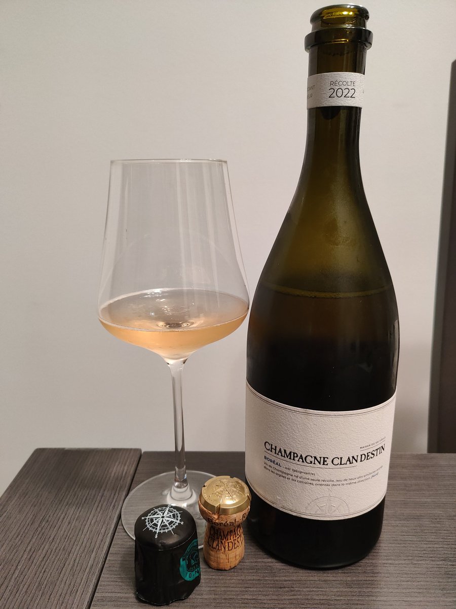 Mokofin hispalensis 🍲🥂🎬🐈🌳 tweet media