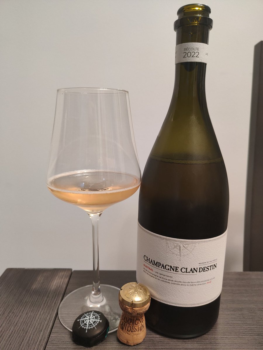 Mokofin hispalensis 🍲🥂🎬🐈🌳 tweet media