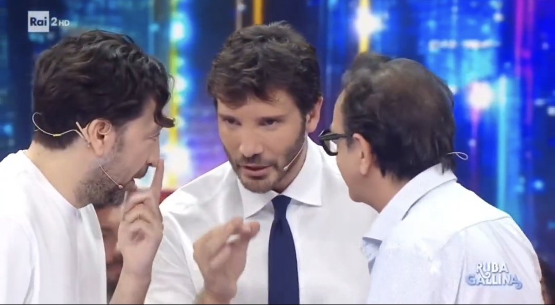Bisius_96's tweet photo. PRIMA SERATA 18/03/26 📺
🥇#StaseraTuttoèPossibile ~ Rai 2
2.002 mln 15.8%
🥈#Vanina2 ~Canale 5
1.864 mln 13.8%
🥉#Morgane5 ~ Rai 1
1.539 mln 10.1%
#AscoltiTv https://t.co/qB9VTOUAuk