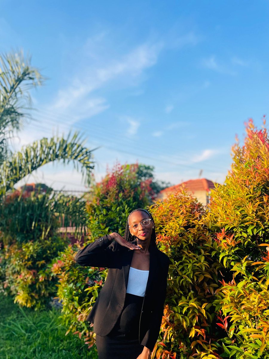 Precious🦋 tweet media