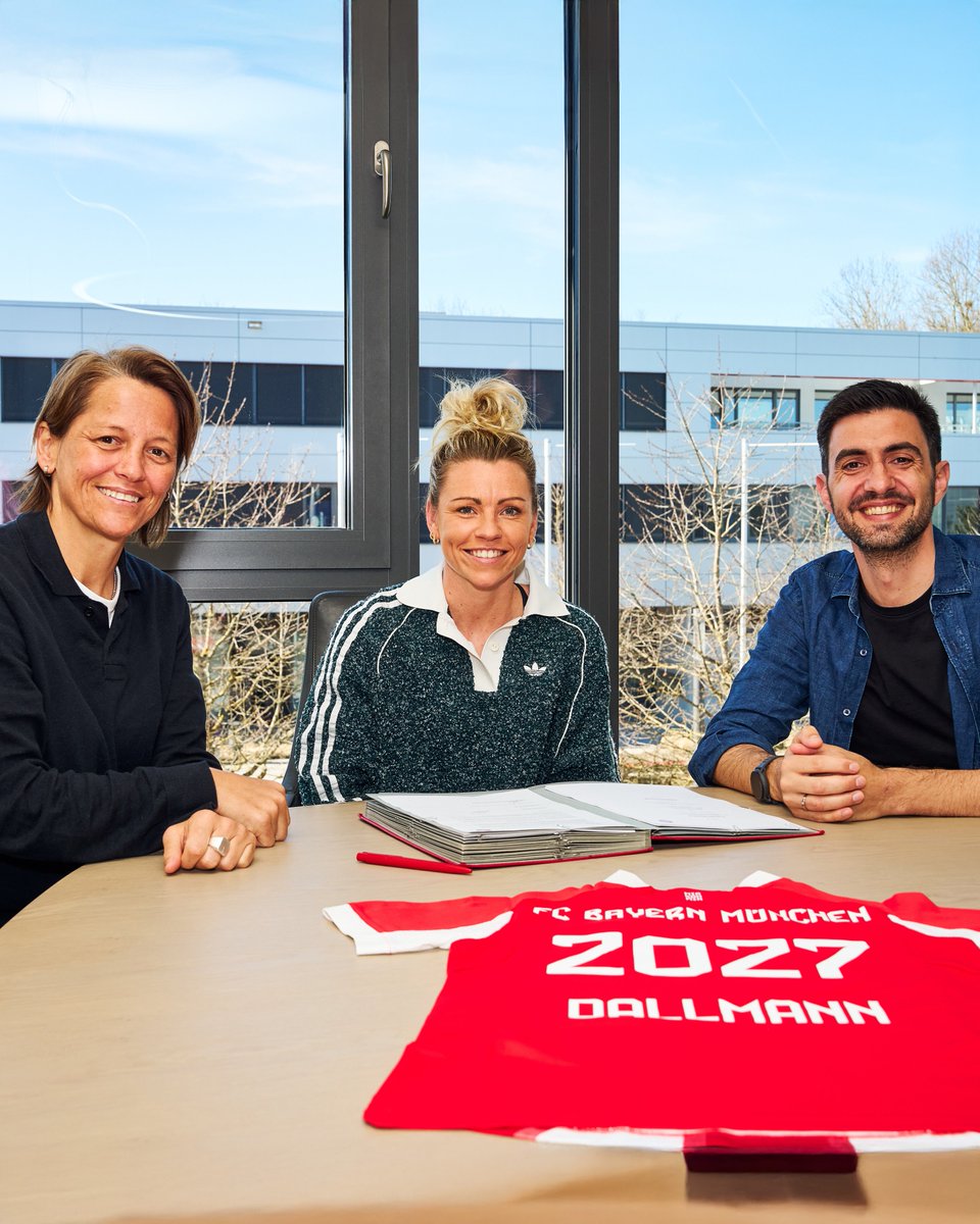 FC Bayern Frauen tweet media