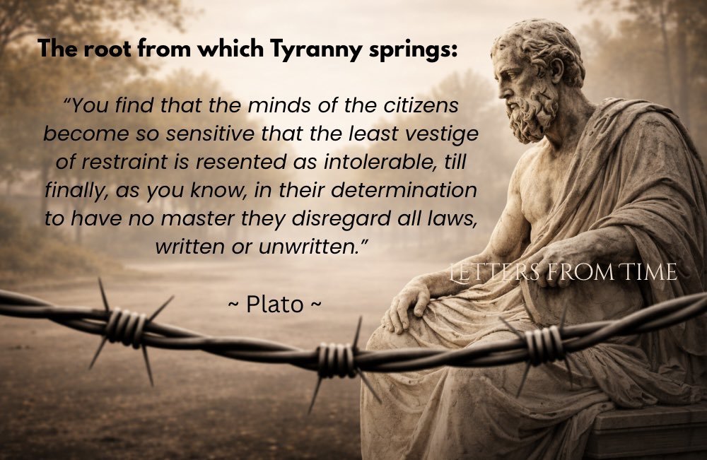 LettersfromRome tweet media