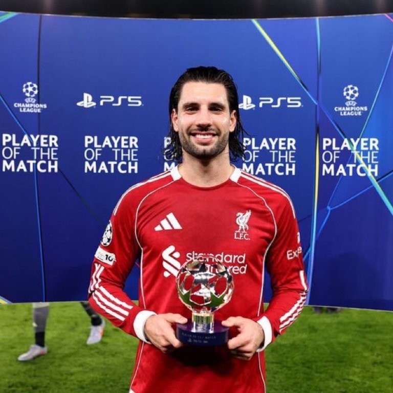 THE FOOTY FAN HUB tweet media