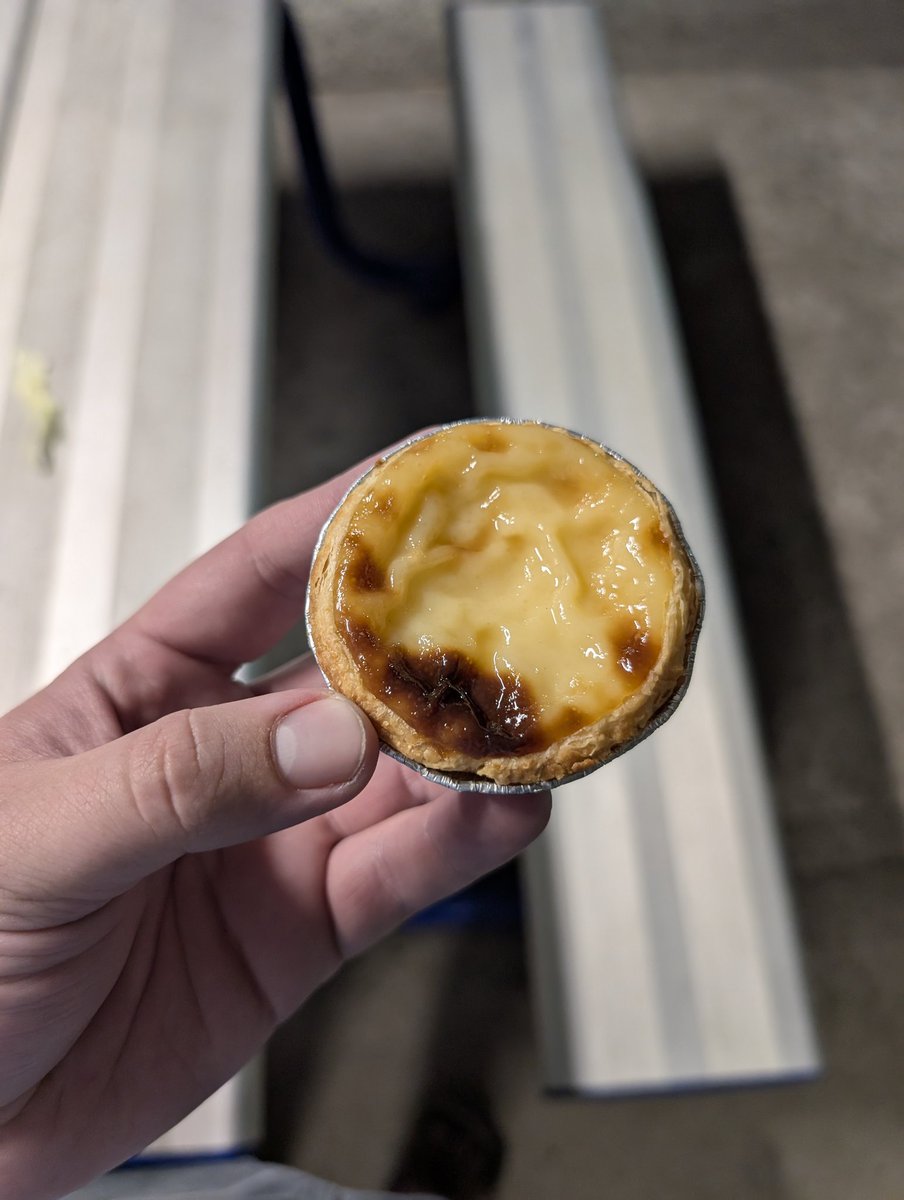 g.\ndo 🩵🦈⭐⭐ tweet media