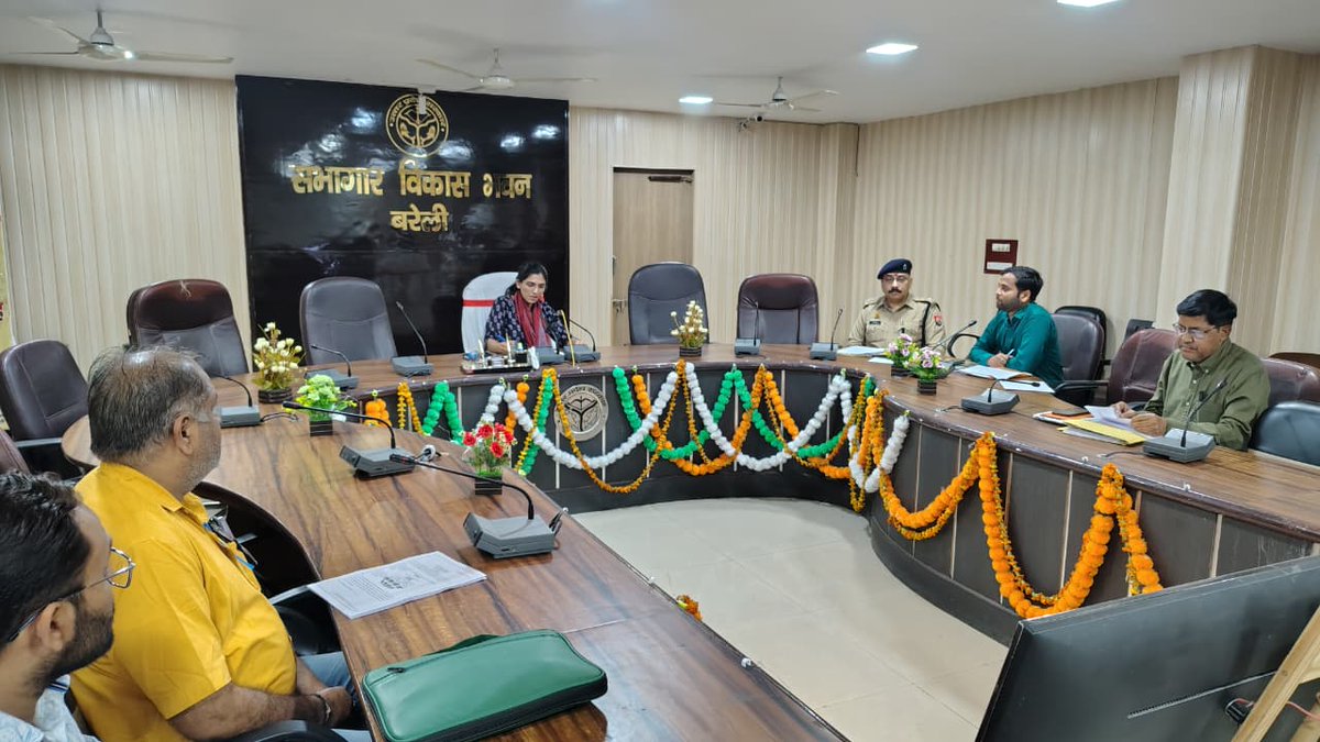 CDO Bareilly tweet media