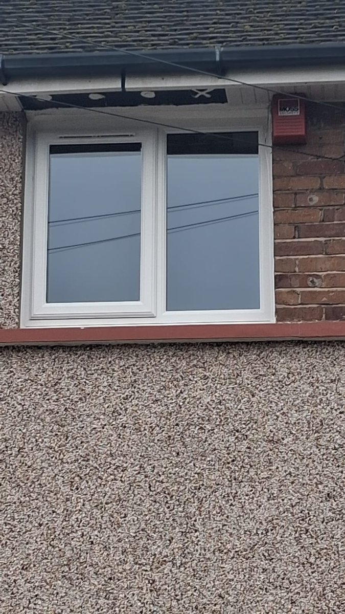 FalconuPVC's tweet photo. This installation of a full set of white uPVC window installation completed ✅

We offer a full range of uPVC window styles and glazing options. Take a look at what we have to offer:  https://t.co/jyr7cvd2xE

#FalconInstallations https://t.co/x3tUomGE3B