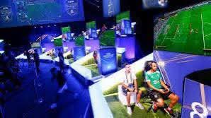 RbxWeb's tweet photo. Demain, au niveau de la “Plaine image” à Tourcoing (frontière de Roubaix), un nouveau grand campus e-sport, de 10 500 m2, va ouvrir ses portes. https://t.co/c1ROwiWknv