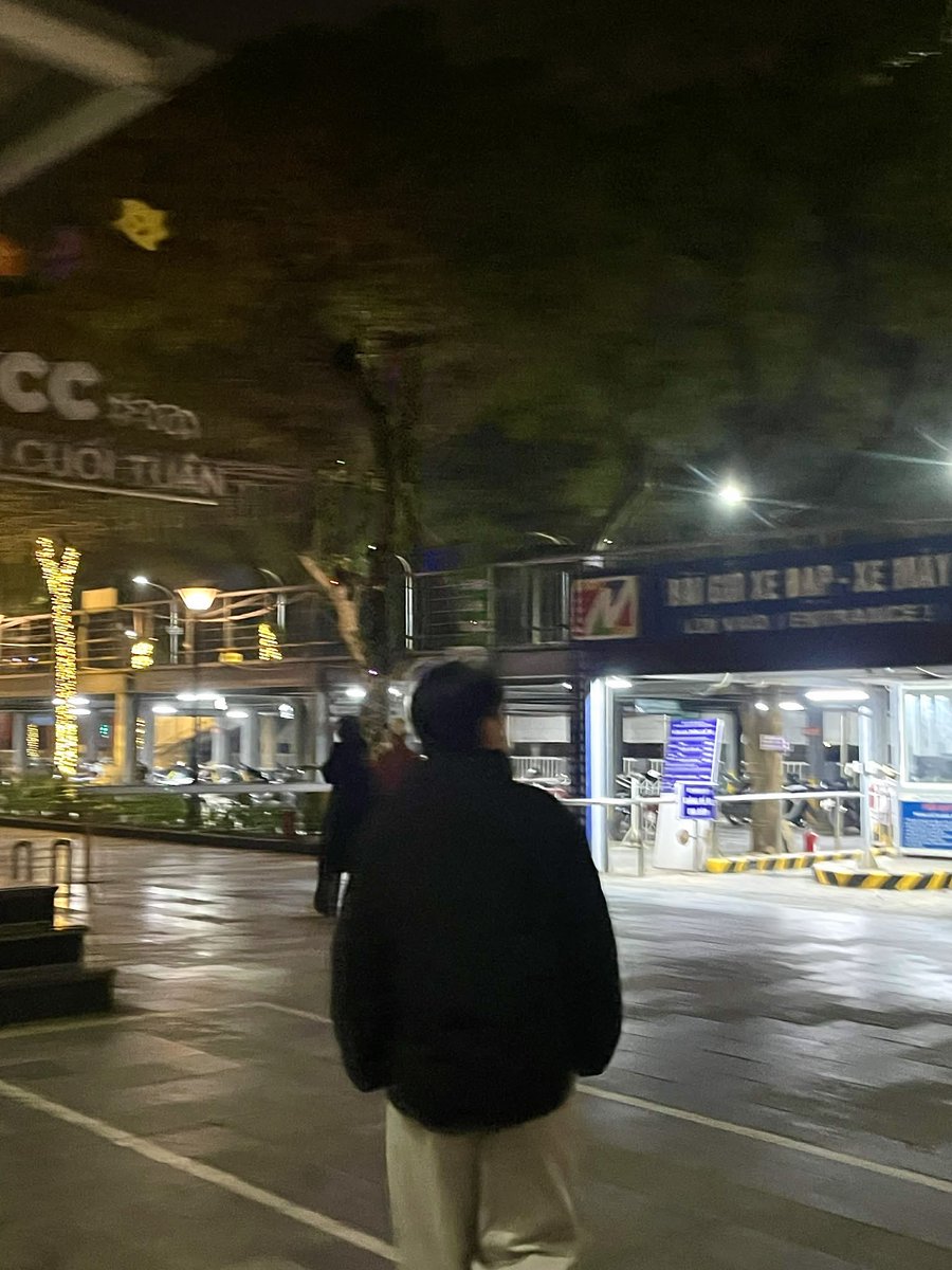 minhhieu21's tweet photo. Nữ ở Hà Nam rảnh tối nay ib? https://t.co/zEMFhcYSYE