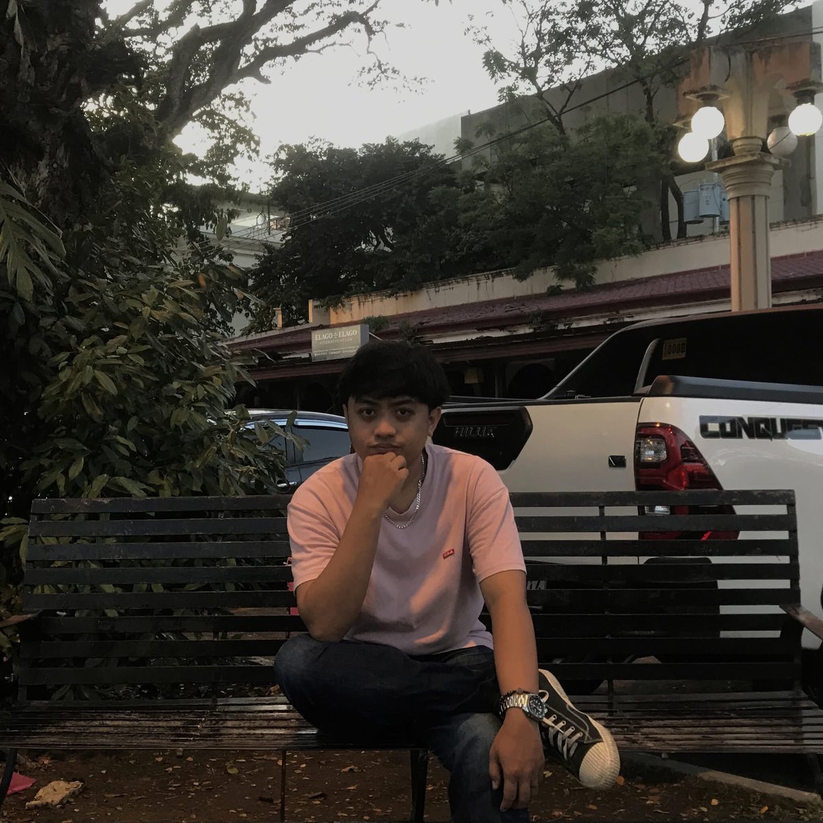 AEFPlays's tweet photo. "Nararamdaman" is now available on Spotify, Apple Music &amp; many more! 🩷🎧

Stream "Nararamdaman" on every music digital platform! 🌷

Spotify
https://t.co/rPRzUsfjg6

Apple Music 
https://t.co/13mdC3kJll

Youtube Music 
https://t.co/PukLewDdCG

#adrianearl #nararamdaman #OPM https://t.co/3dqwUAjgbR