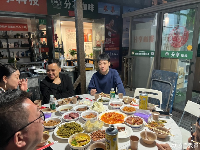 Rhys Smith tweet media