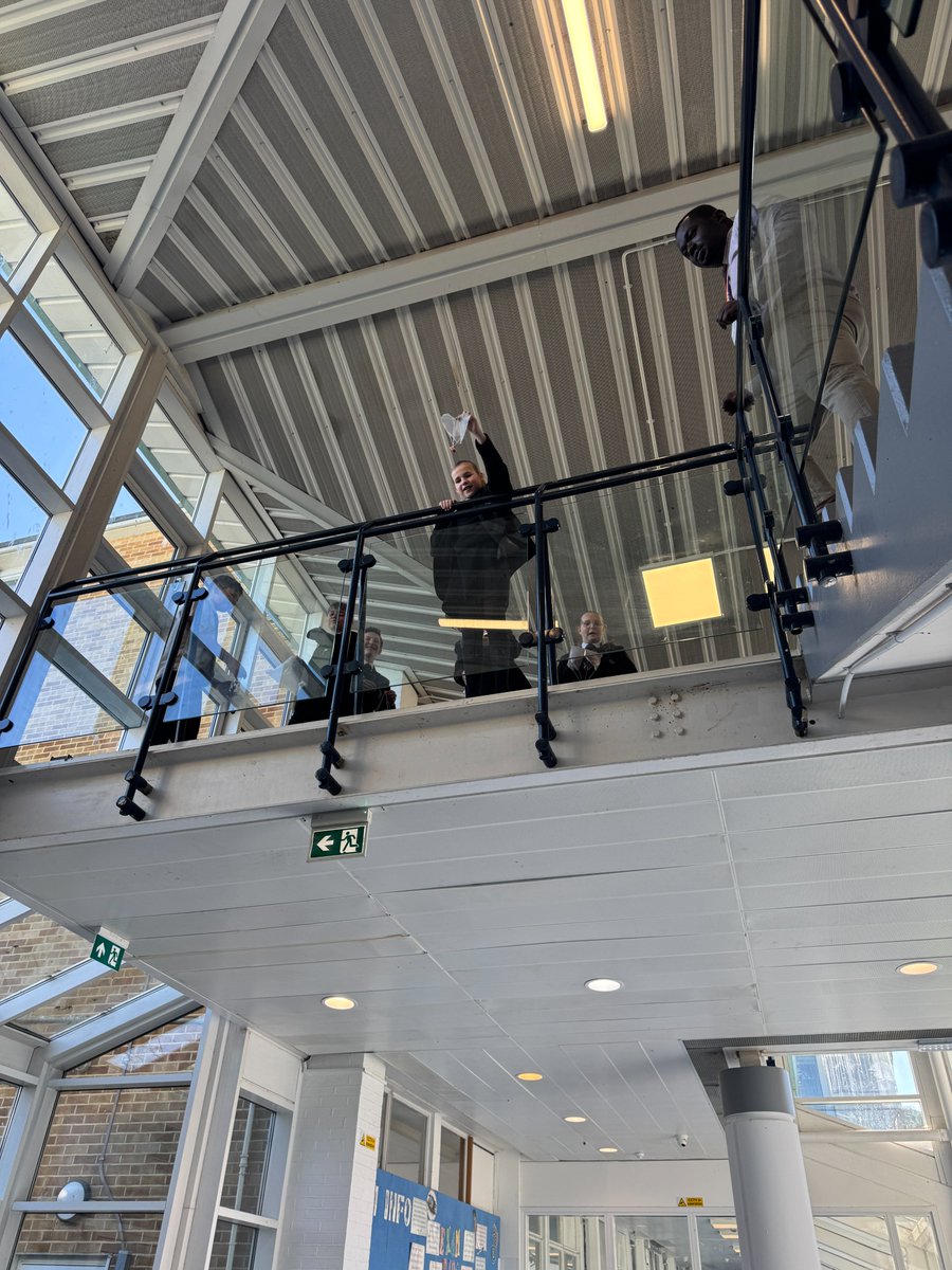 Durrington High tweet media