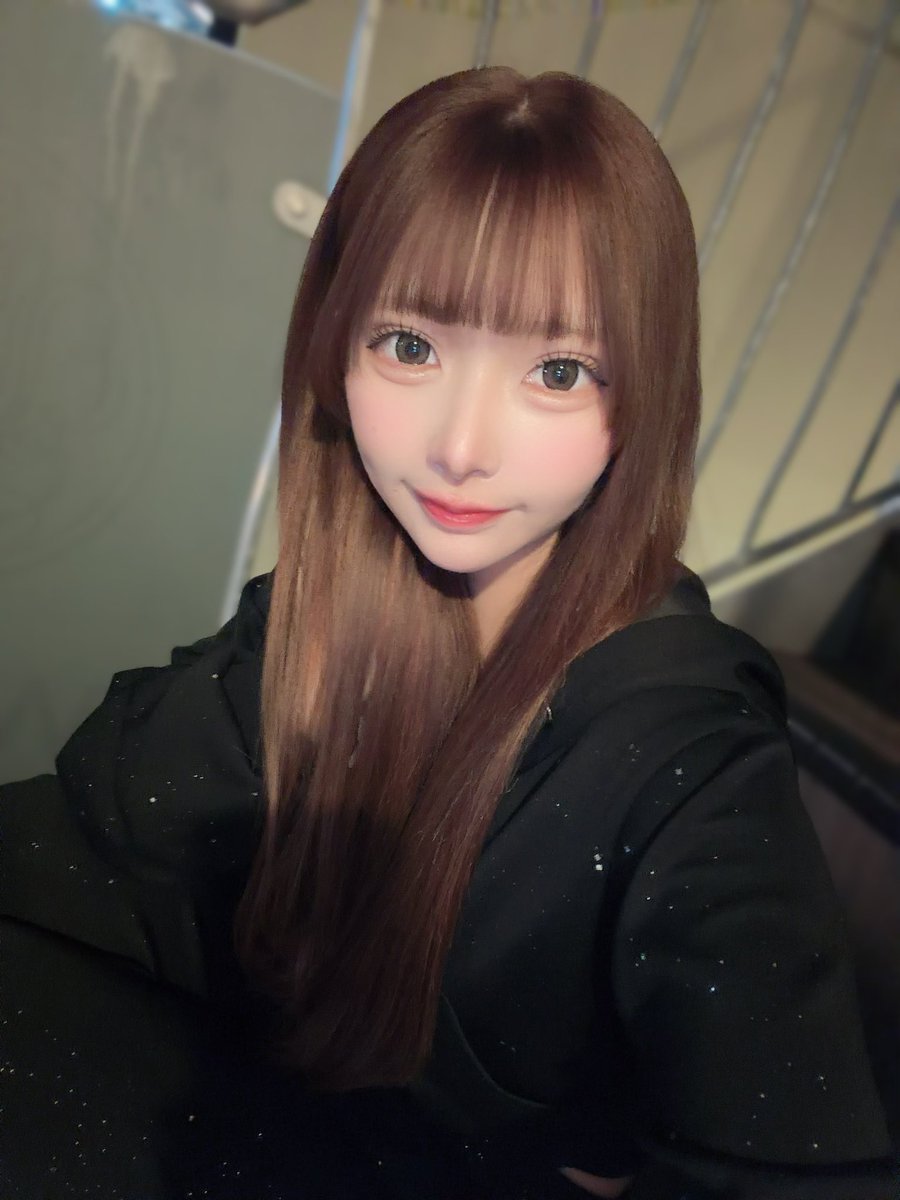 pachi_momochi's tweet photo. 💇‍♀️🔄🤎
7時間半美容室にいたᡣ( ᐢ ᵕ ᐢ ) https://t.co/ABtkWAzcBl