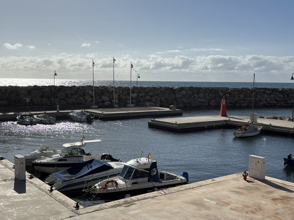 AndyHSpain tweet media