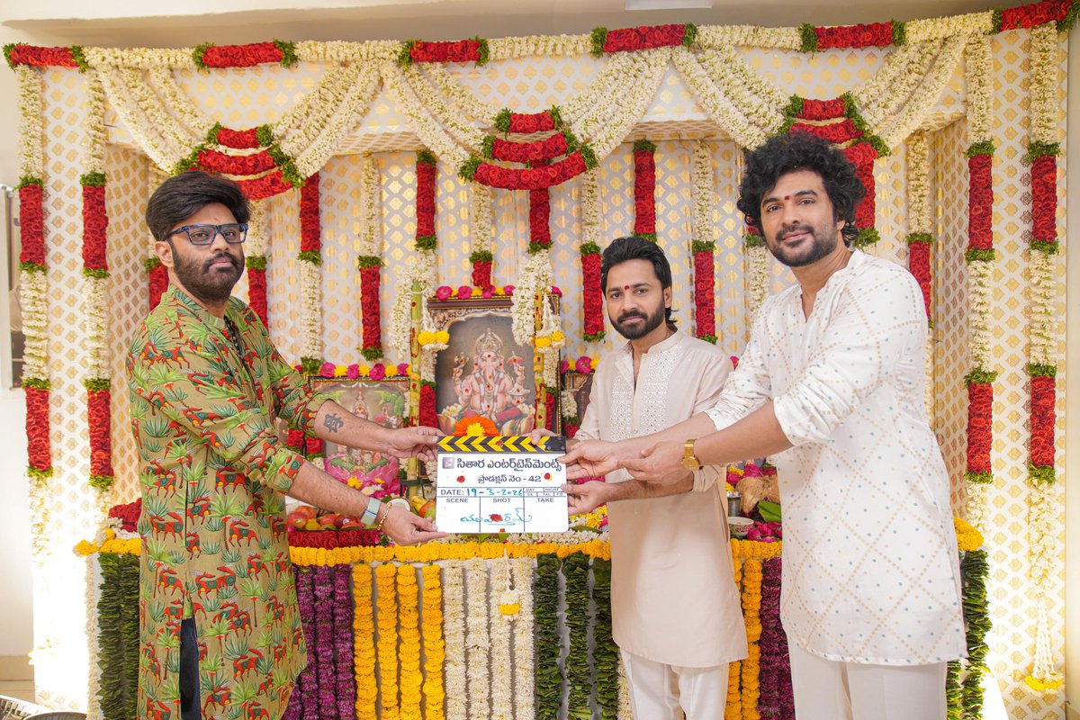 AndhraBoxOffice.Com tweet media