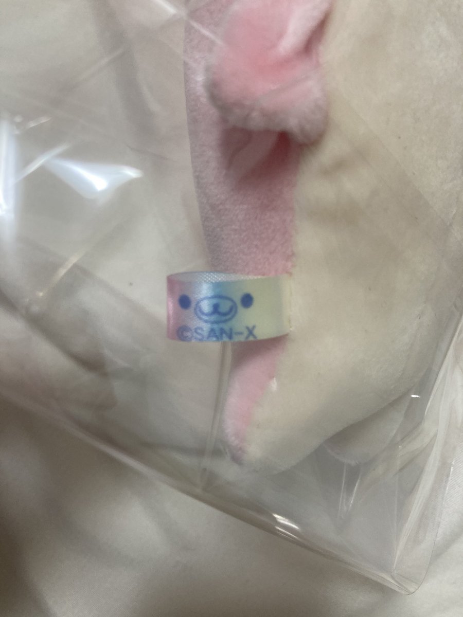 sellsell8282's tweet photo. 산엑스 마메고마 사쿠라고마 인형 마스코트 누이 운미포 4만원에 판매 양도 합니다! 산엑스 정품입니다! 14cm 정도입니다! 즛토잇쇼(계속함께) 와는 다른 마스코트 입니다! 종이텍이 달려있지는 않지만 깨끗하고 상태 좋으며 귀여워요!
일택 4100원 끼택 2100원 

https://t.co/YBPDiyyBn2 https://t.co/KCPQEJfOK5