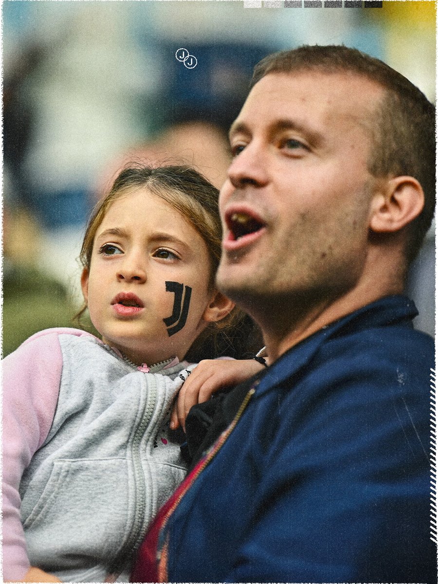 JuventusFC tweet media