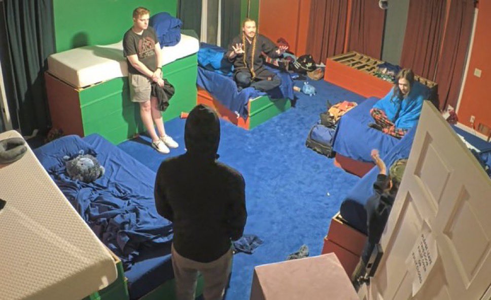 Some guy tweet media