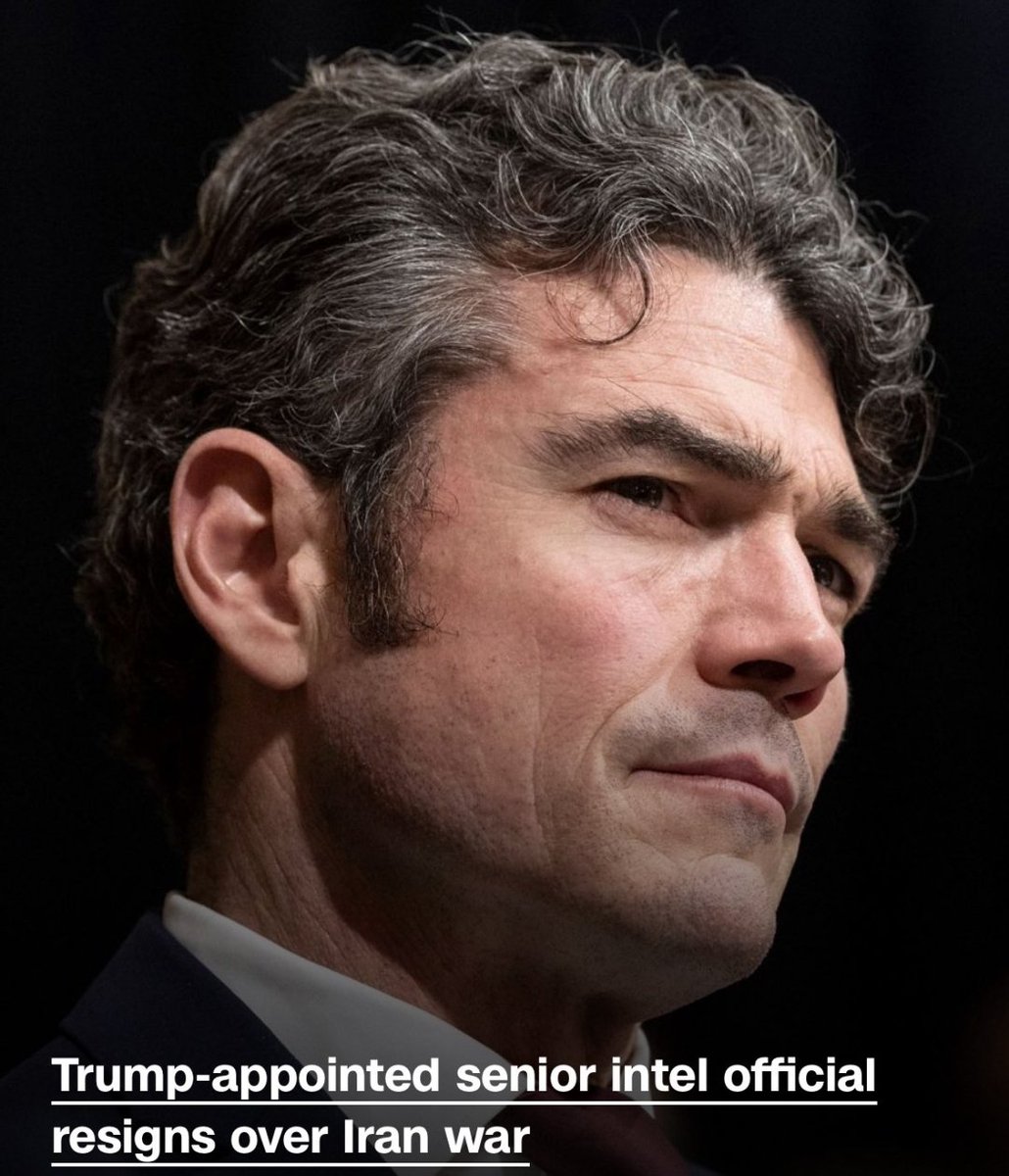 Maria Montgomery FollowBackFriday tweet media