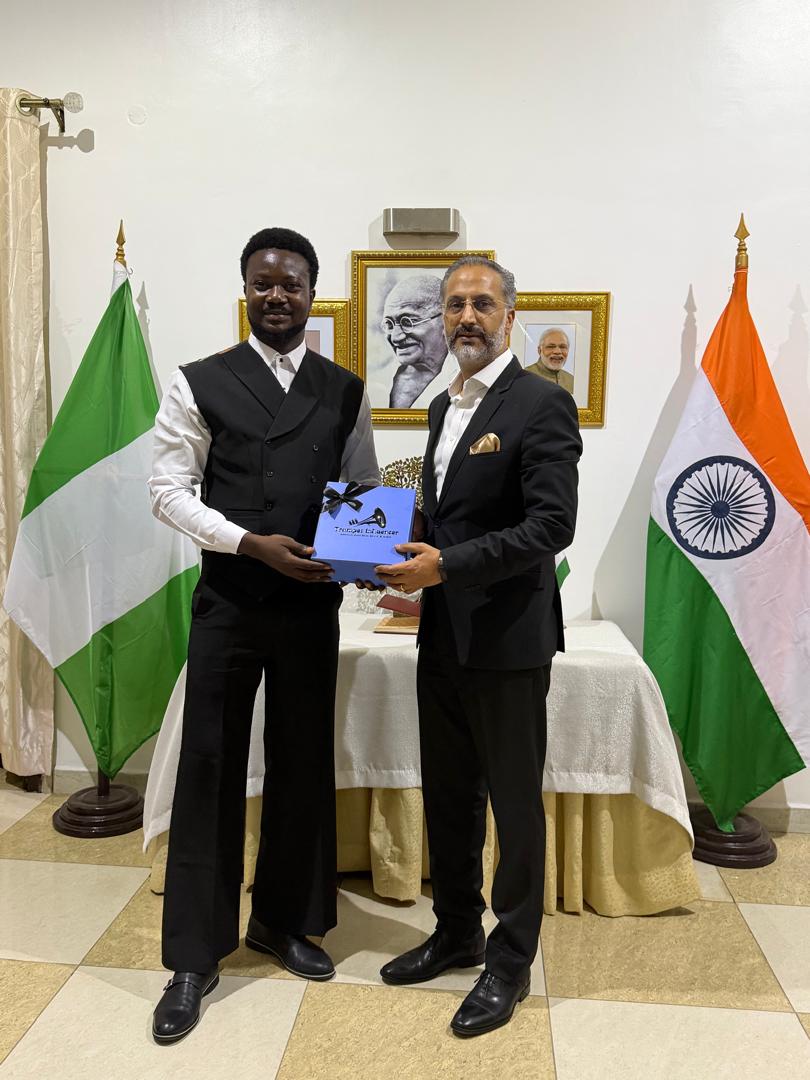 india_nigeria's tweet image. High Commissioner @AmbAbhishekIFS received Nigerian-born trumpeter Joshua Olusanya, fondly known as The Trumpet Influencer, who holds the Guinness World Records for the longest marathon trumpet performance, which lasted for 25 hours, 30 minutes, and 36 seconds. HC discussed