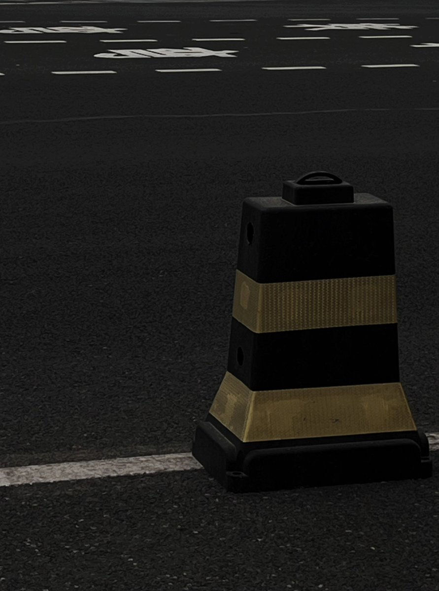 Ｖａｎ  Ｄｙｎｅ. tweet media