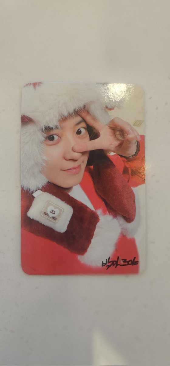 Anyone searching for Chanyeol MUVVE Lucky Draw photocard? 

💰 RM58 excluding local postage! 

DM TO BUY~~