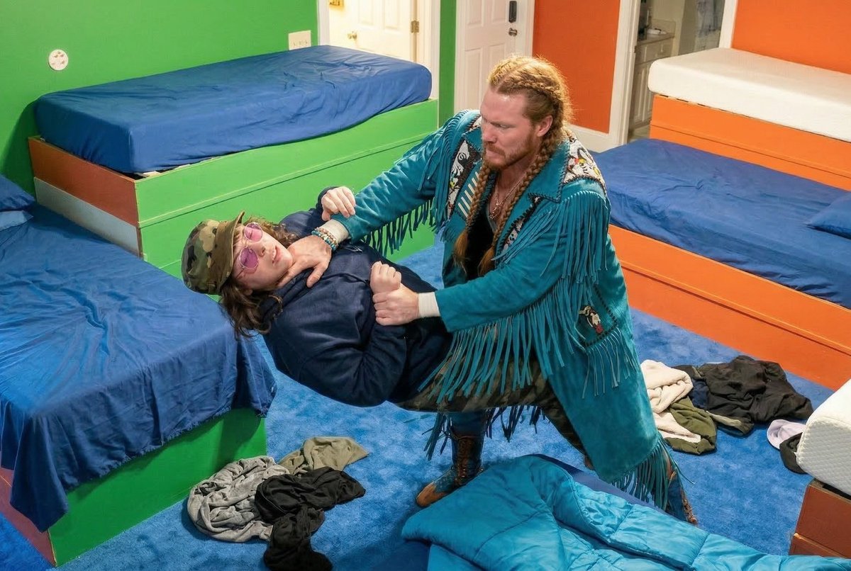 seth ☥ tweet media