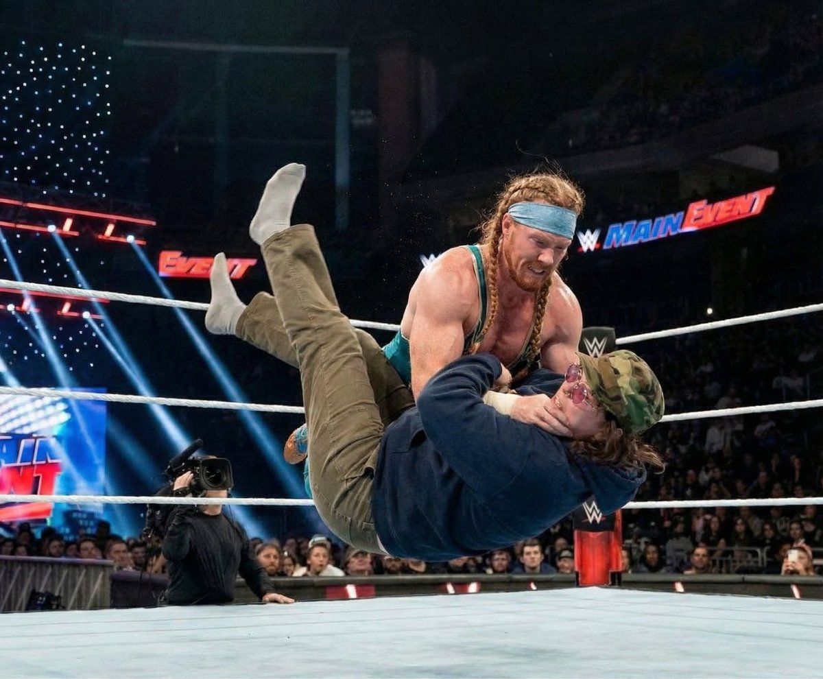 seth ☥ tweet media