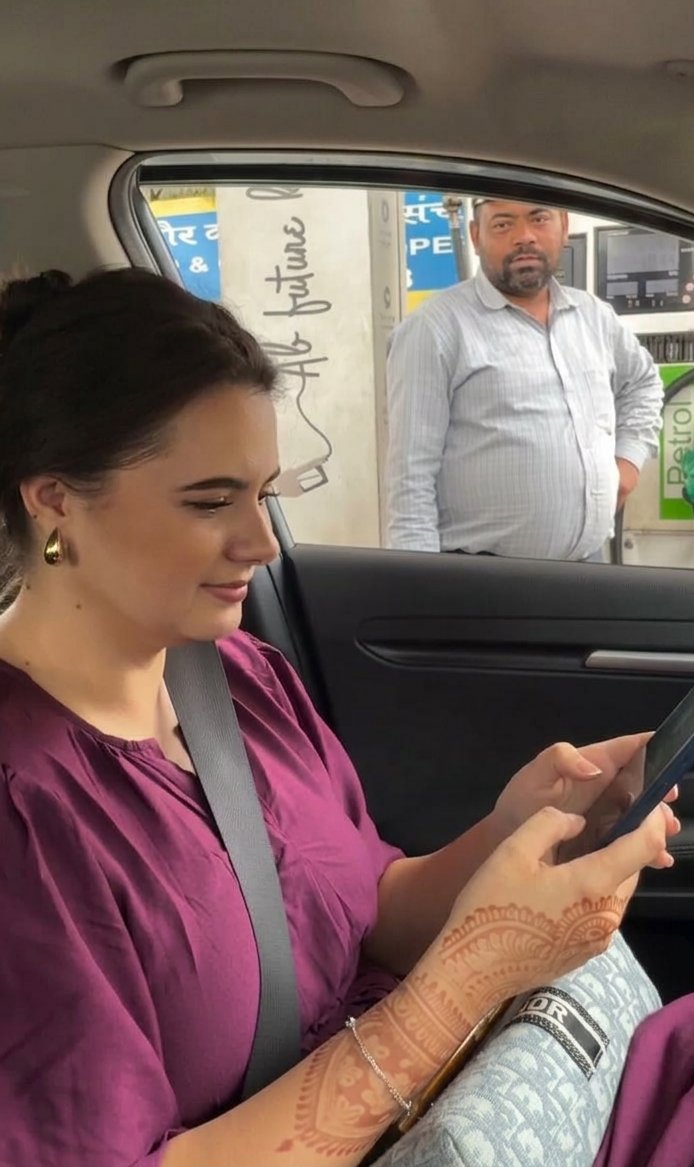 Gloomy Sunday tweet media